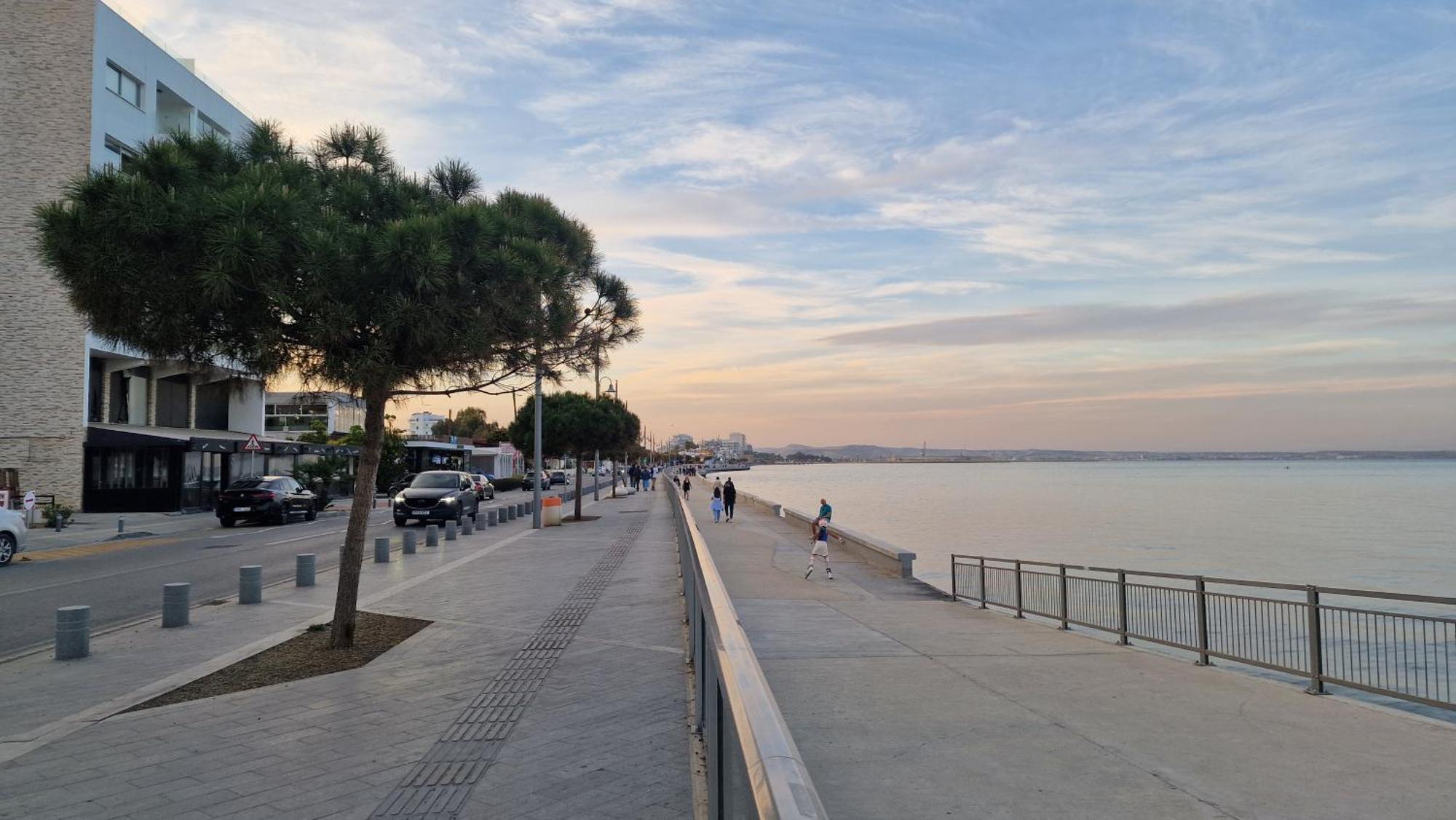 Serenity By The Sea ลาร์นาคา ภายนอก รูปภาพ