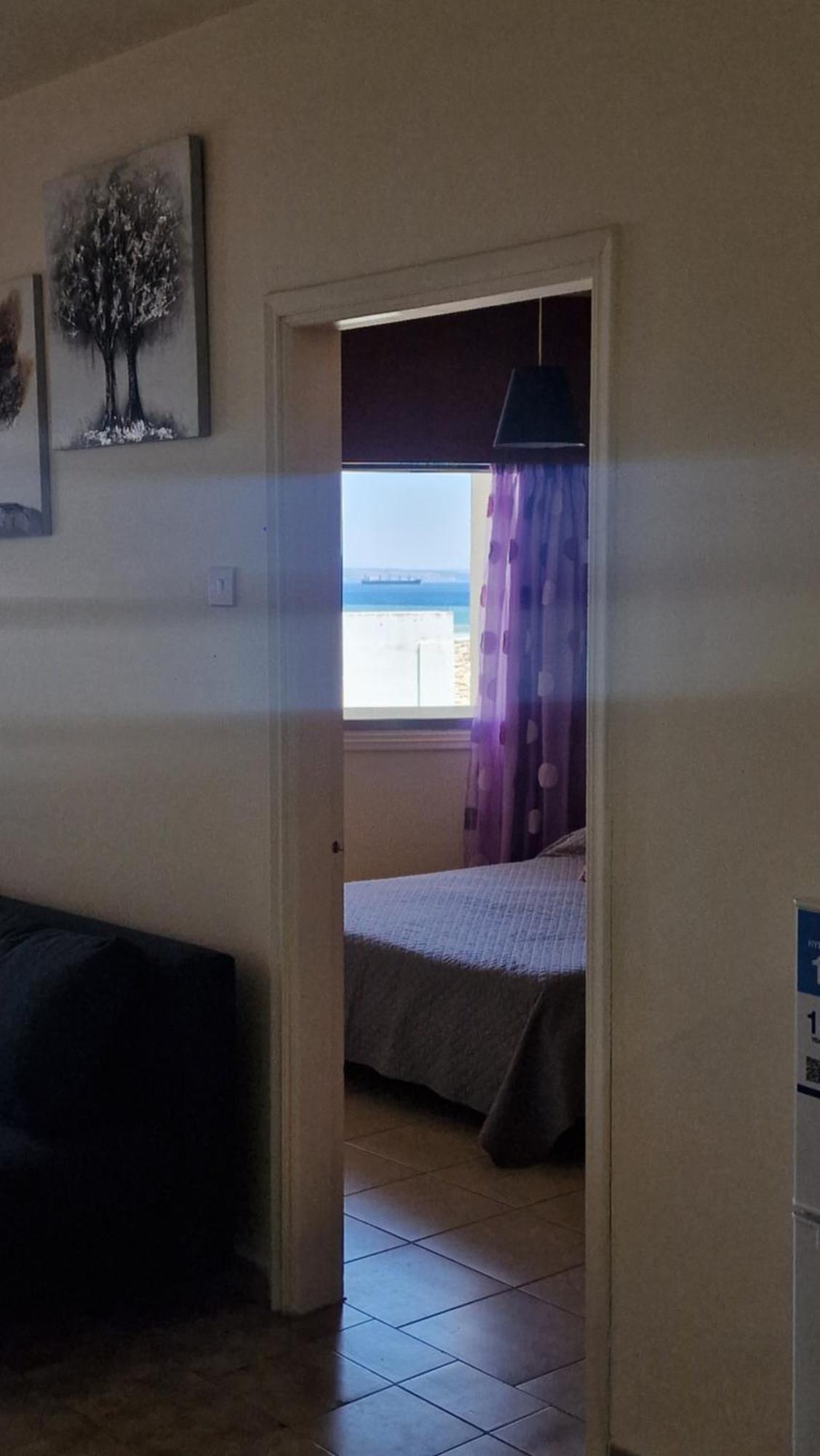 Serenity By The Sea ลาร์นาคา ภายนอก รูปภาพ